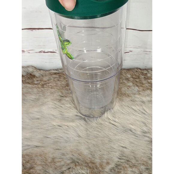 Tervis 24 Oz Clear Tumbler W/ Green Lid & Embroidered Sea Turtle Design - Picture 4 of 7